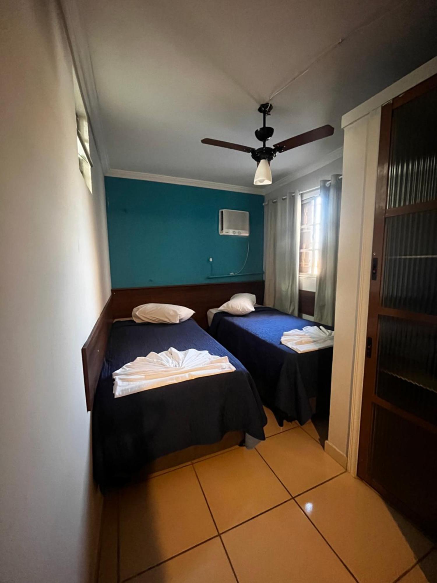 Hotel Cesar Nogueira Aparecida  Exteriör bild
