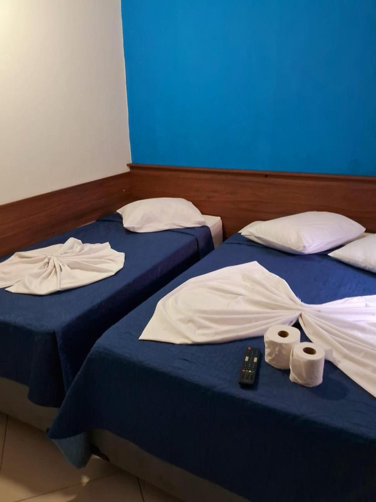 Hotel Cesar Nogueira Aparecida  Exteriör bild